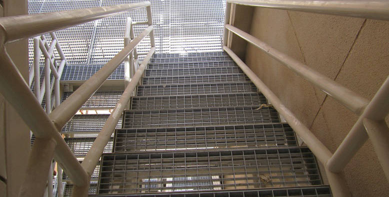 پروسه تولید کف پله ساده: