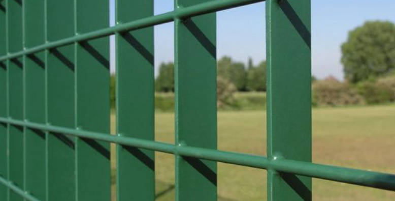 مواد اولیه و پوشش: